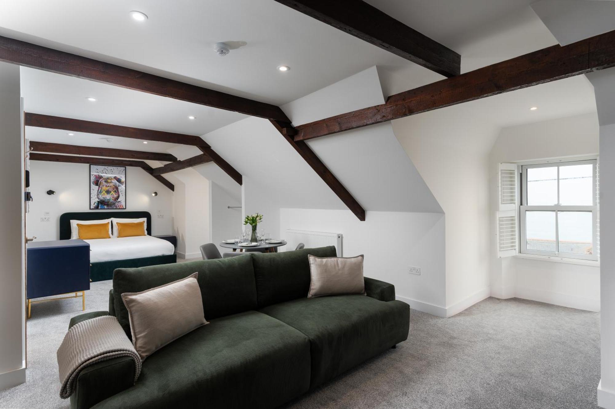Luxury Modern Suite In Marazion With Parking Ngoại thất bức ảnh